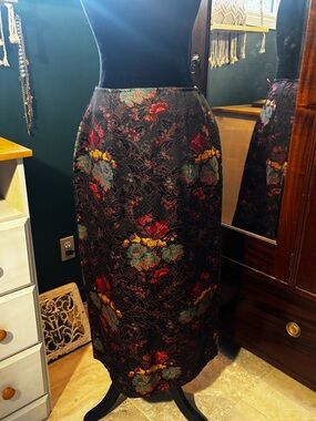 April Cornell structured floral midi skirt